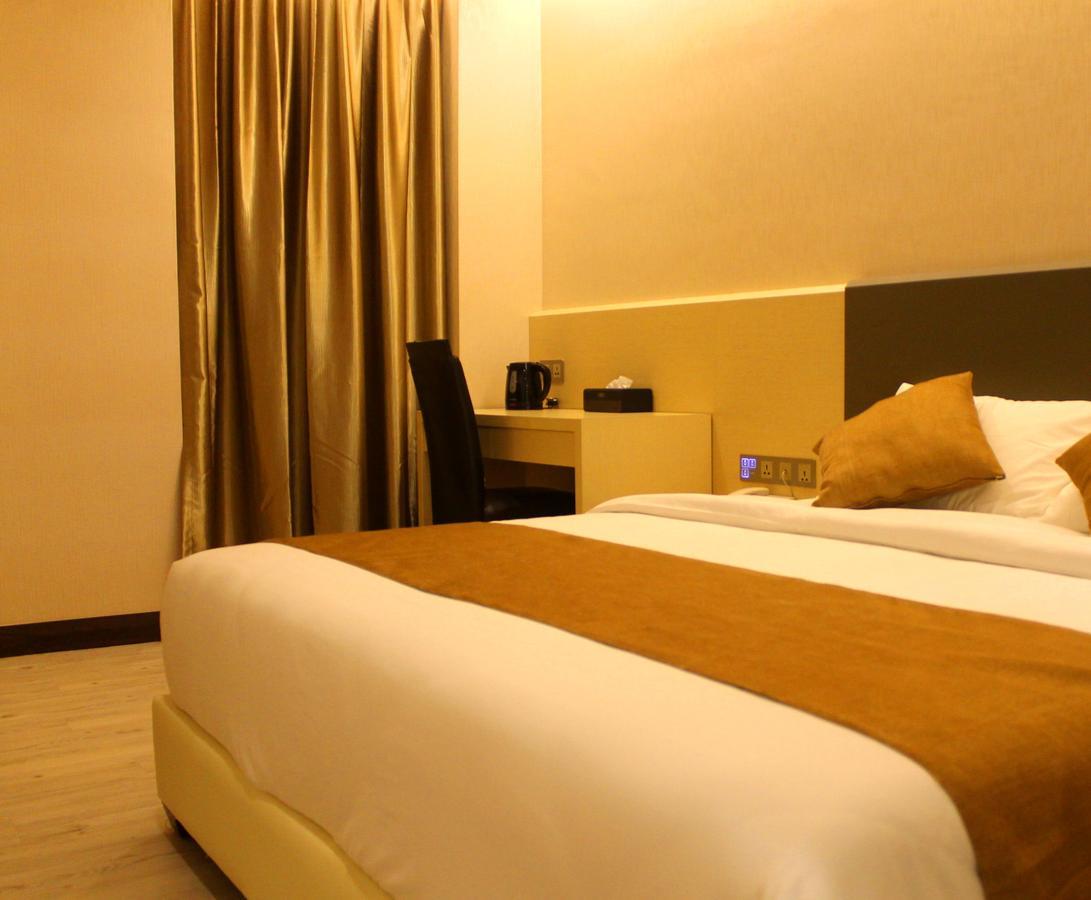 Geobay Hotel Johor Bahru Exterior foto