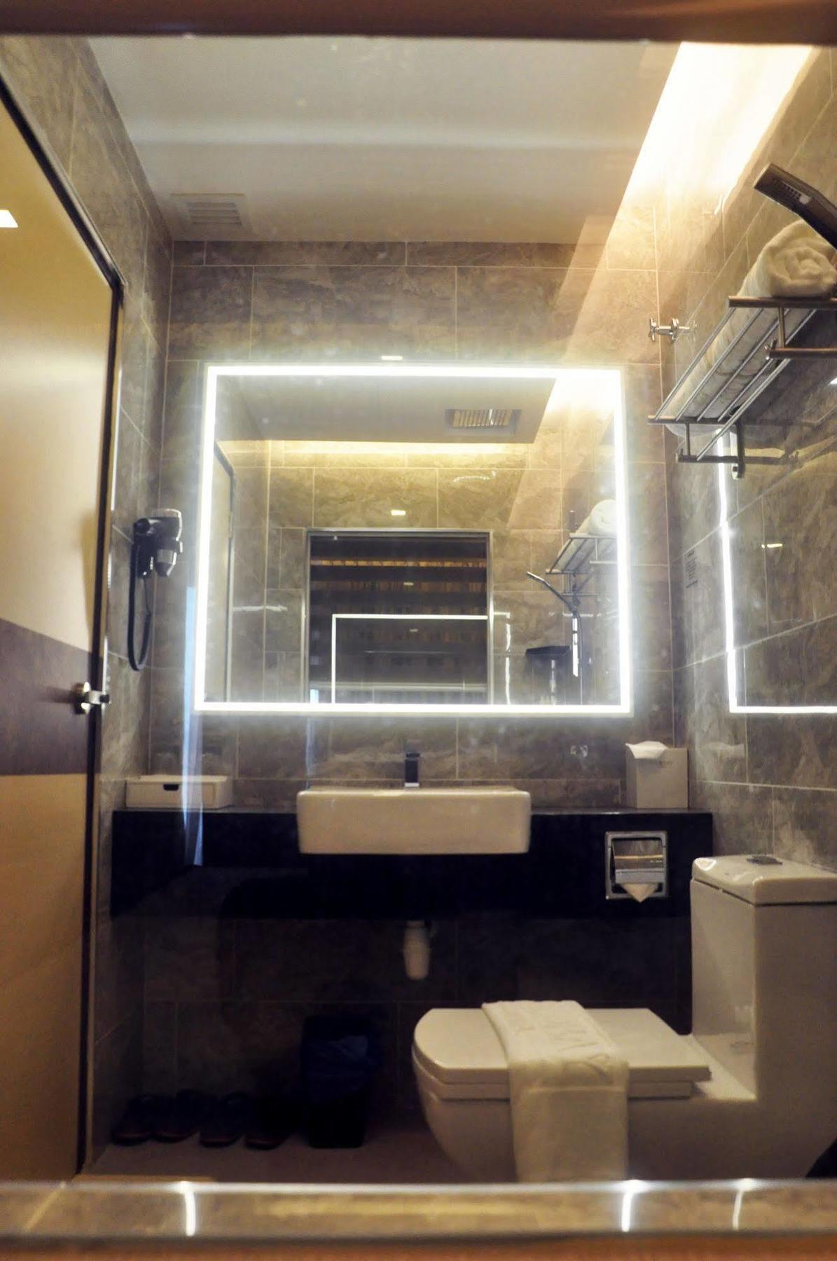 Geobay Hotel Johor Bahru Exterior foto